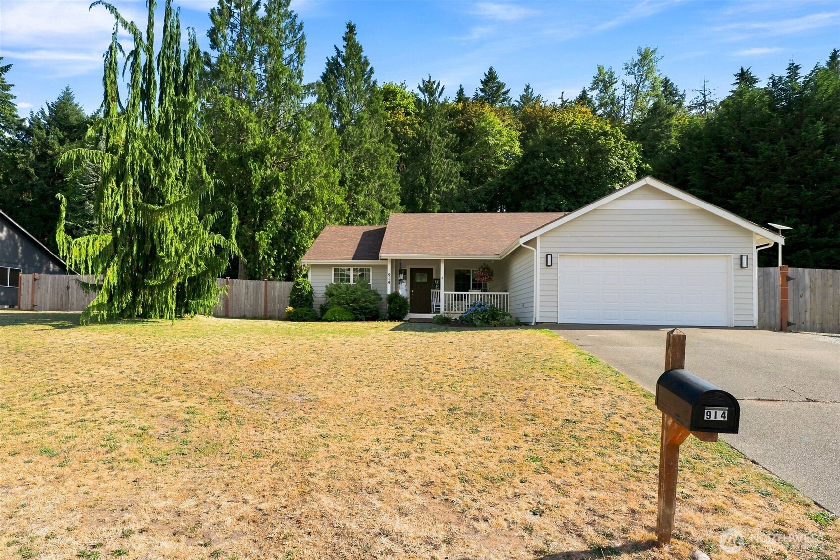 914 288th Street Ct Property Photo 1