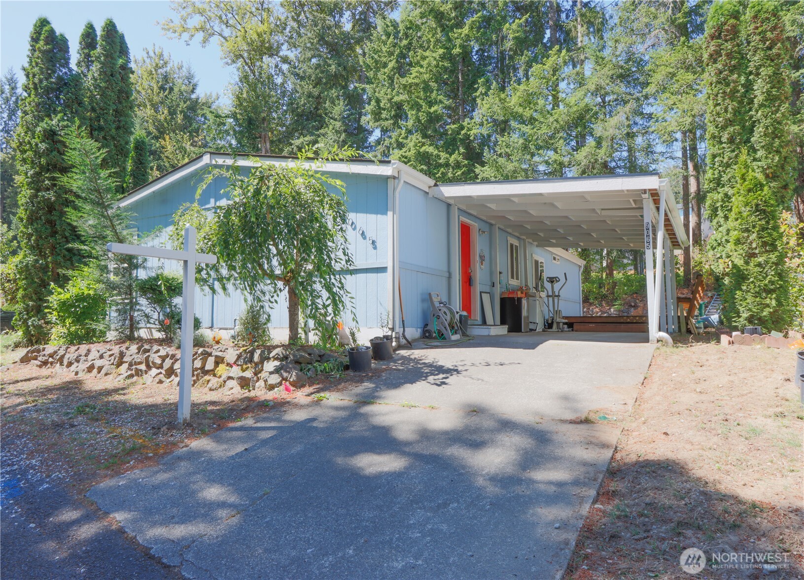 9065 Steele Creek Loop Property Photo 2