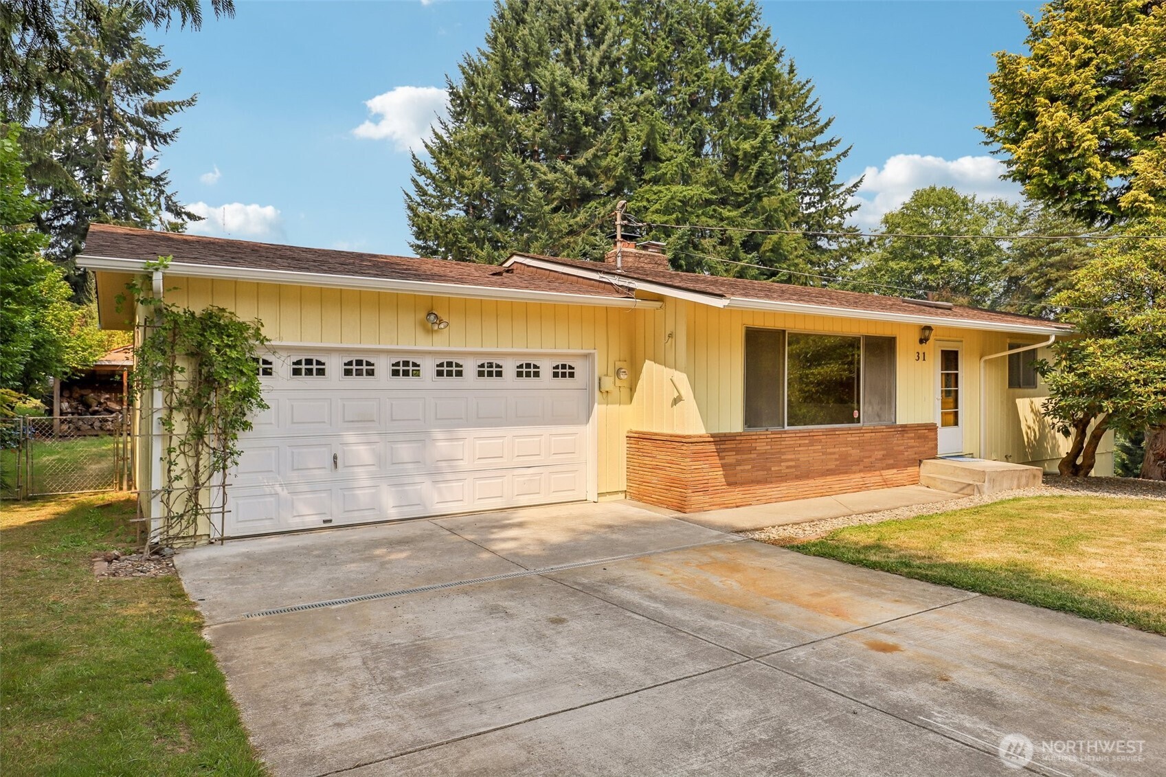 31 Cedar Gates Road Property Photo 3