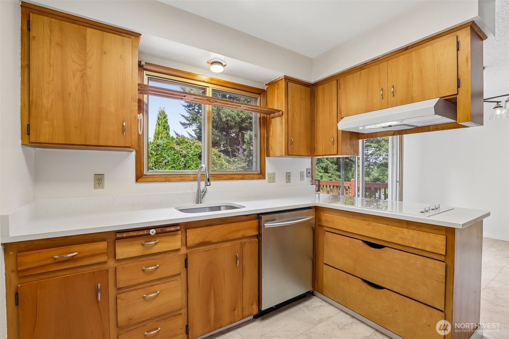 31 Cedar Gates Road Property Photo 10