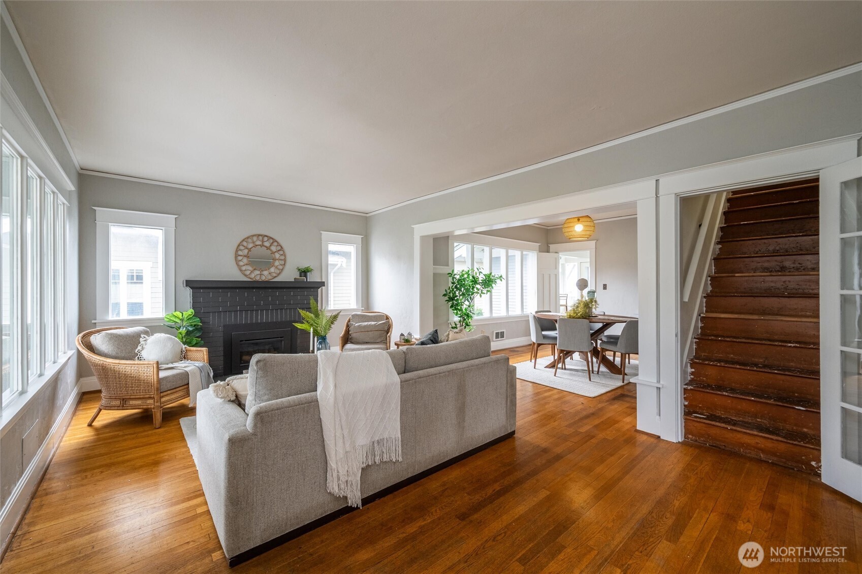 607 Warren Avenue Property Photo 11