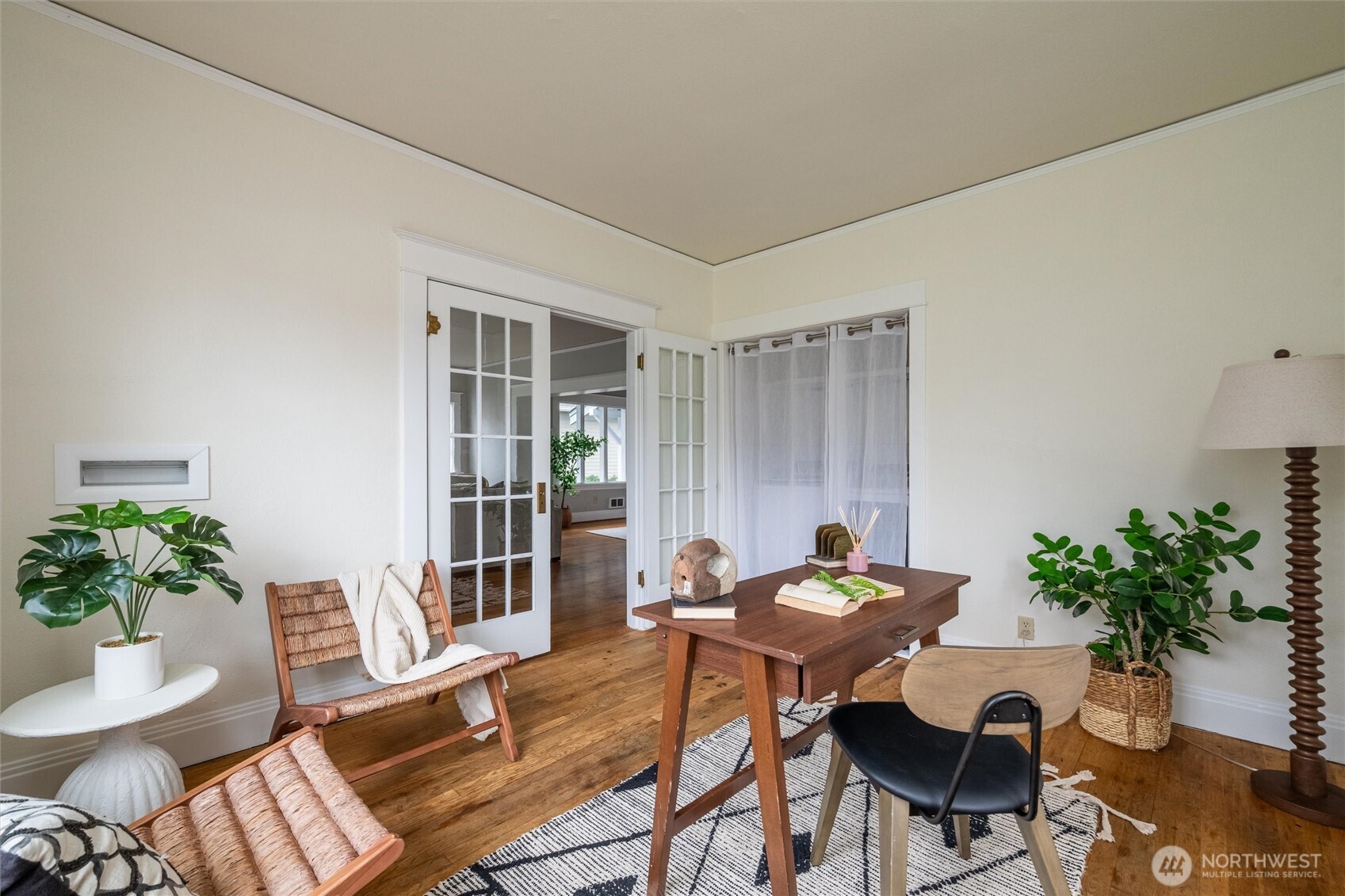 607 Warren Avenue Property Photo 15