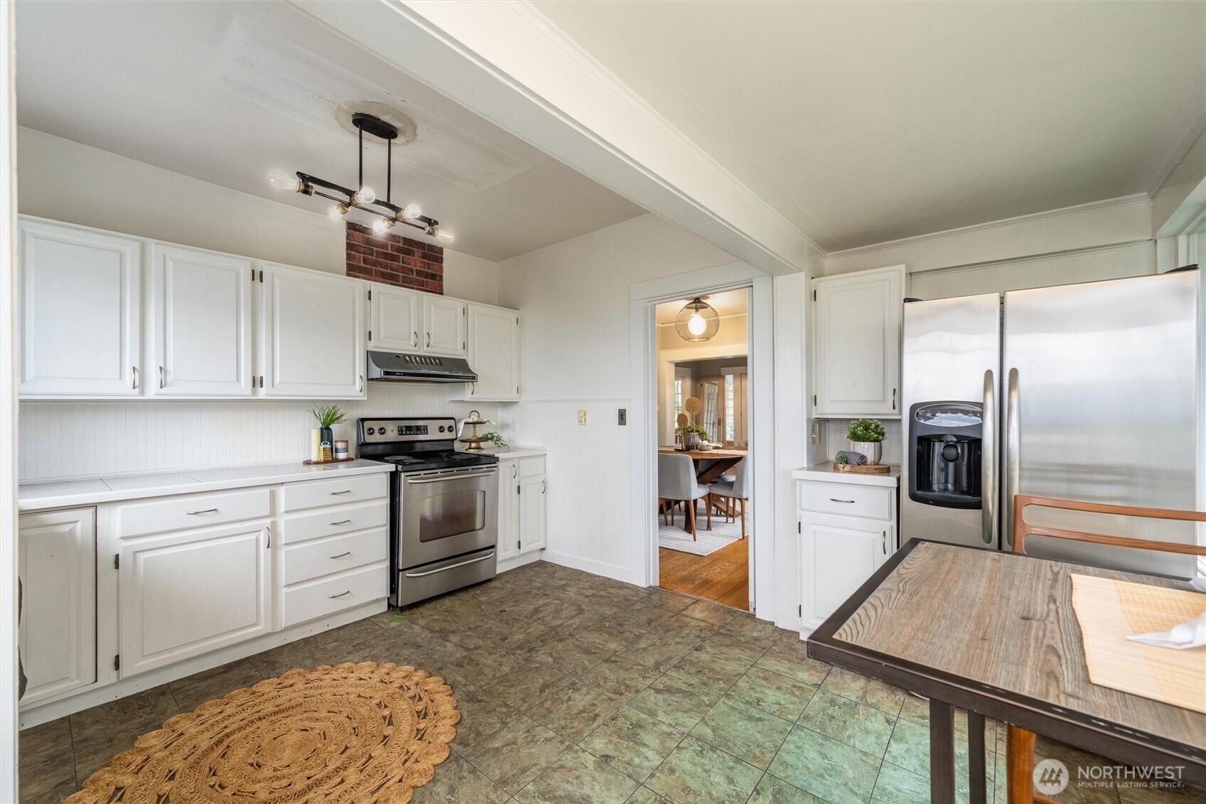 607 Warren Avenue Property Photo 19