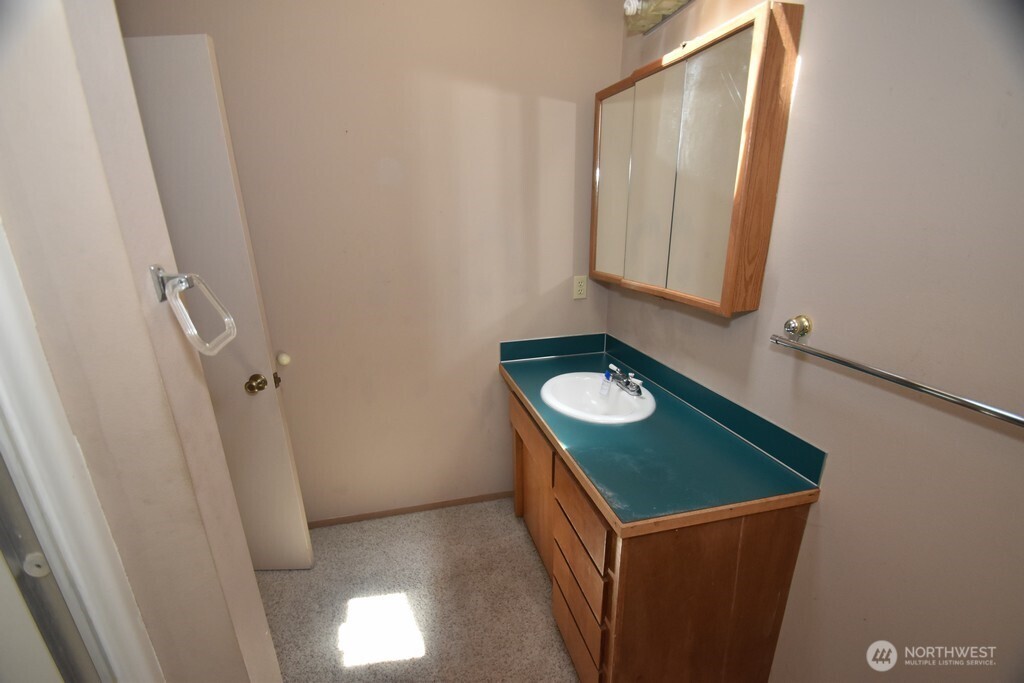 2954 Se Camano Drive Property Photo 10