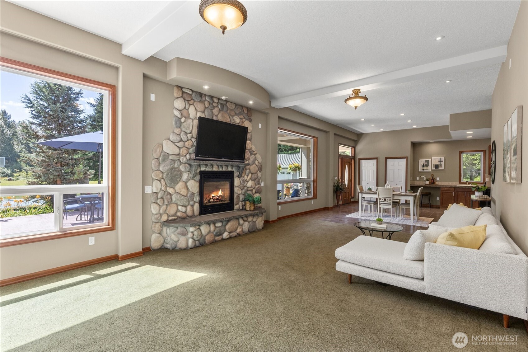 2109 Russell Road Property Photo 10