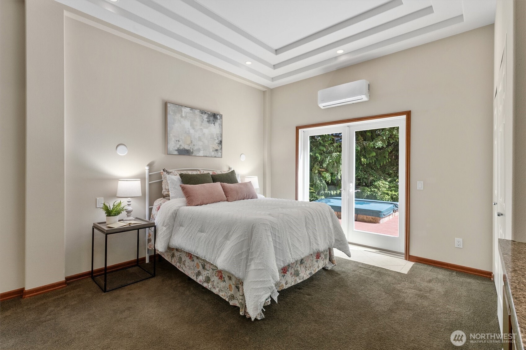 2109 Russell Road Property Photo 13