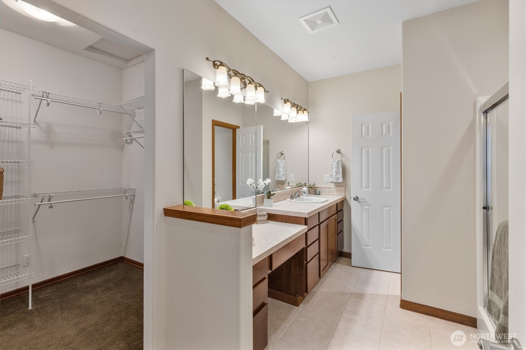 2109 Russell Road Property Photo 15