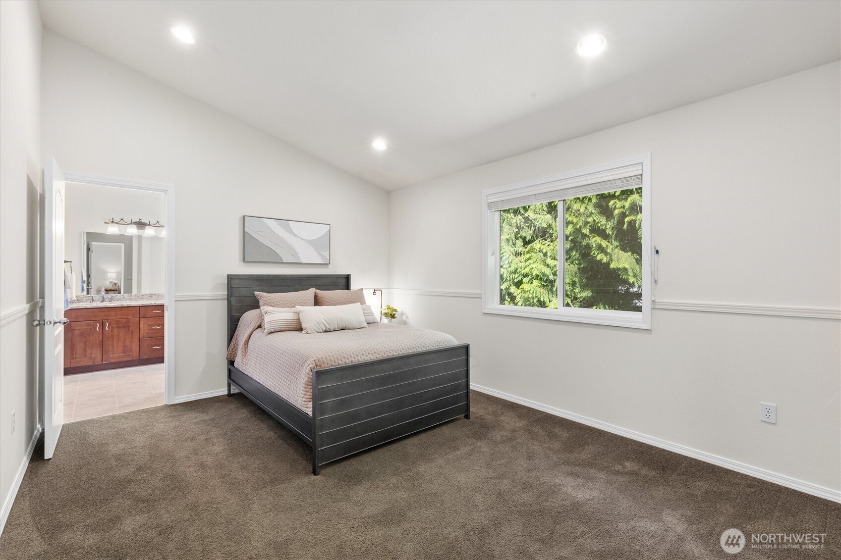 2109 Russell Road Property Photo 25