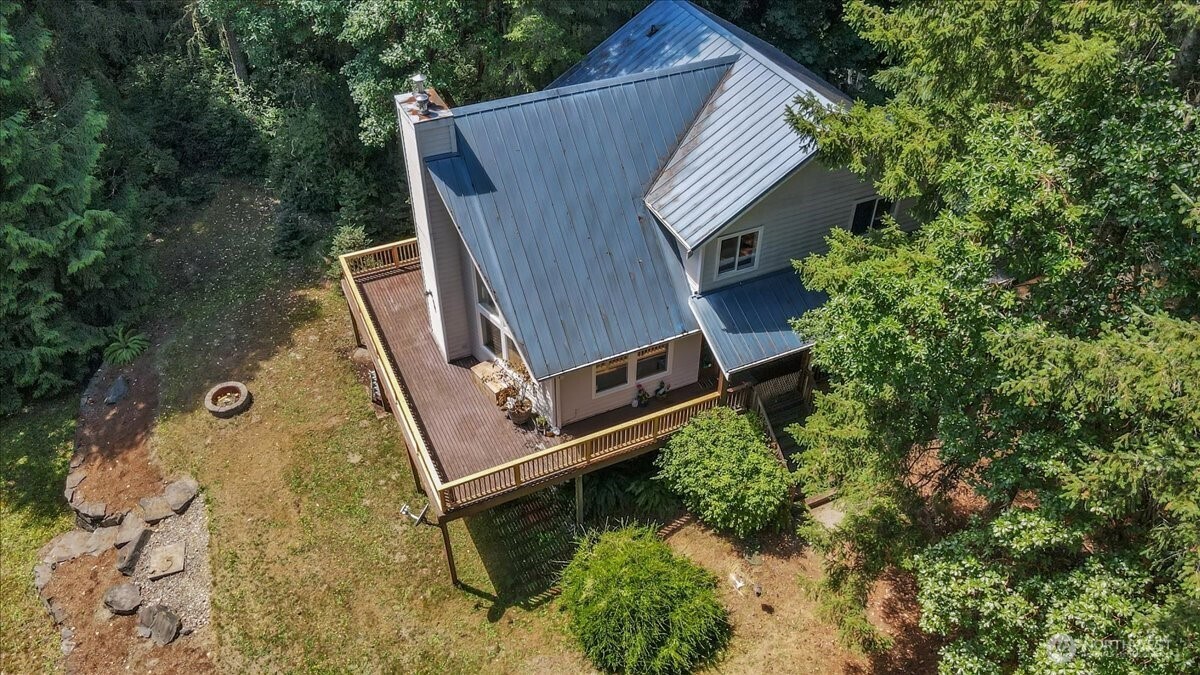 19002 20th Street Property Photo 3