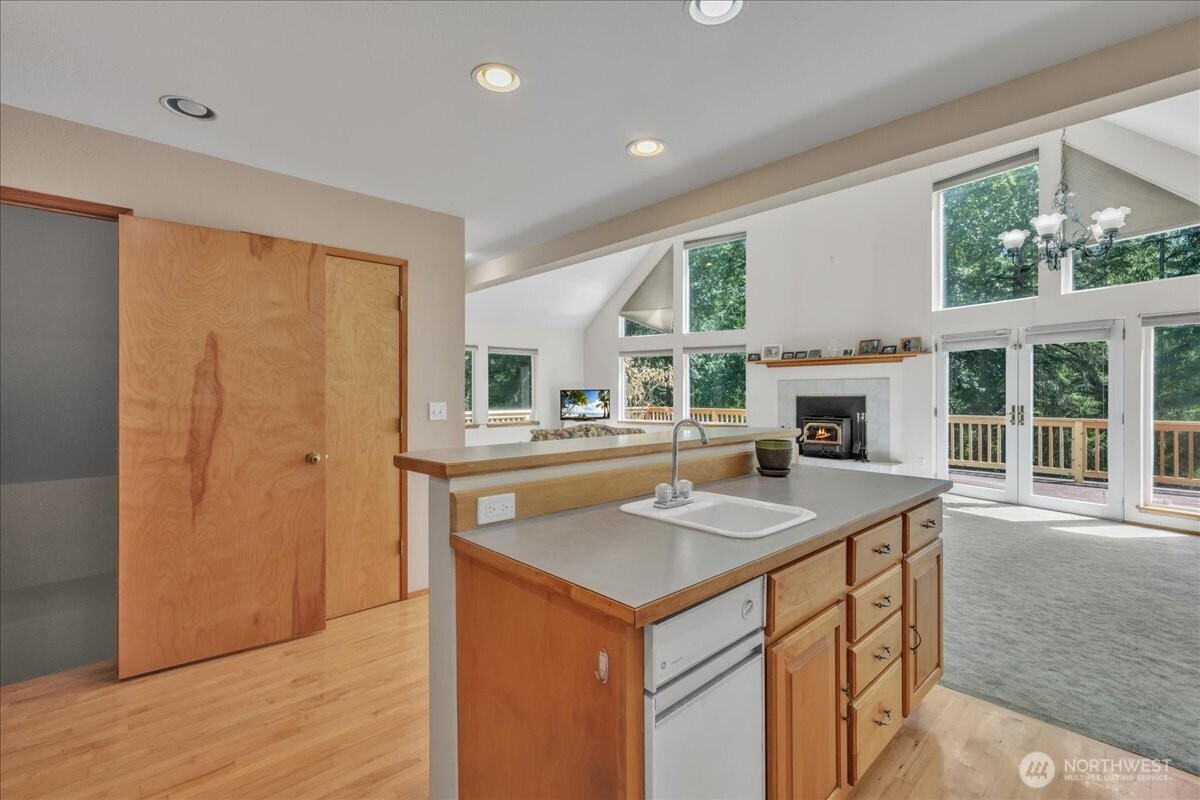 19002 20th Street Property Photo 8