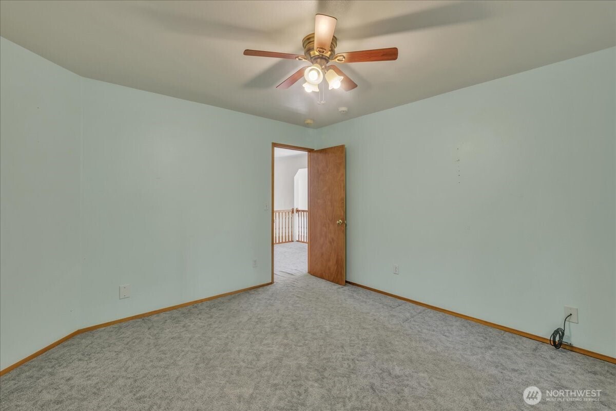 19002 20th Street Property Photo 13