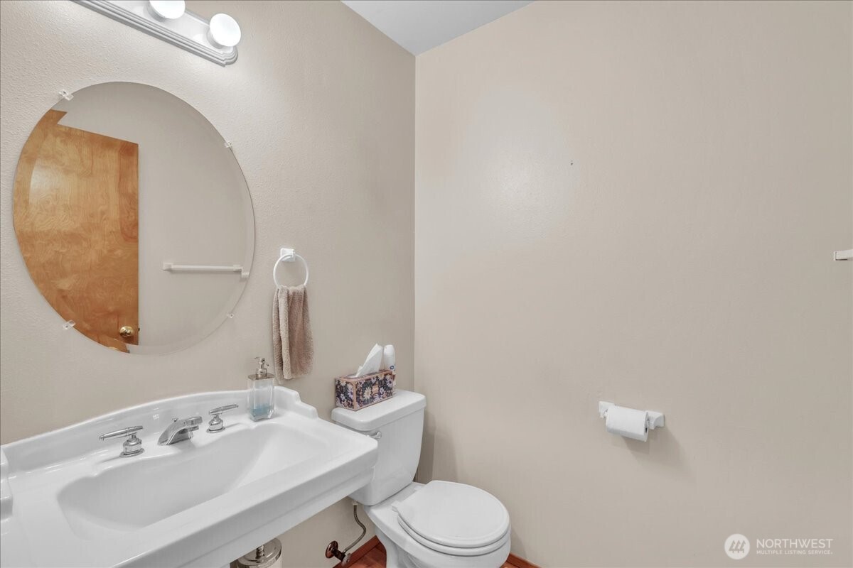 19002 20th Street Property Photo 18