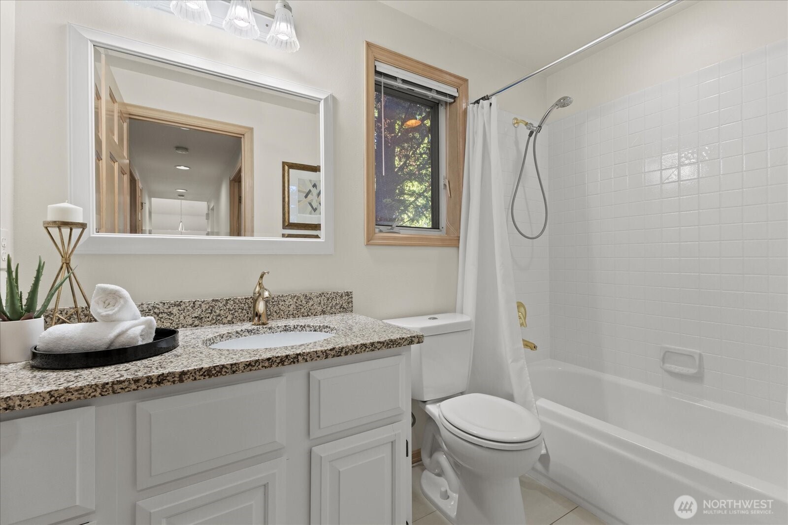 9009 45th Avenue Property Photo 18