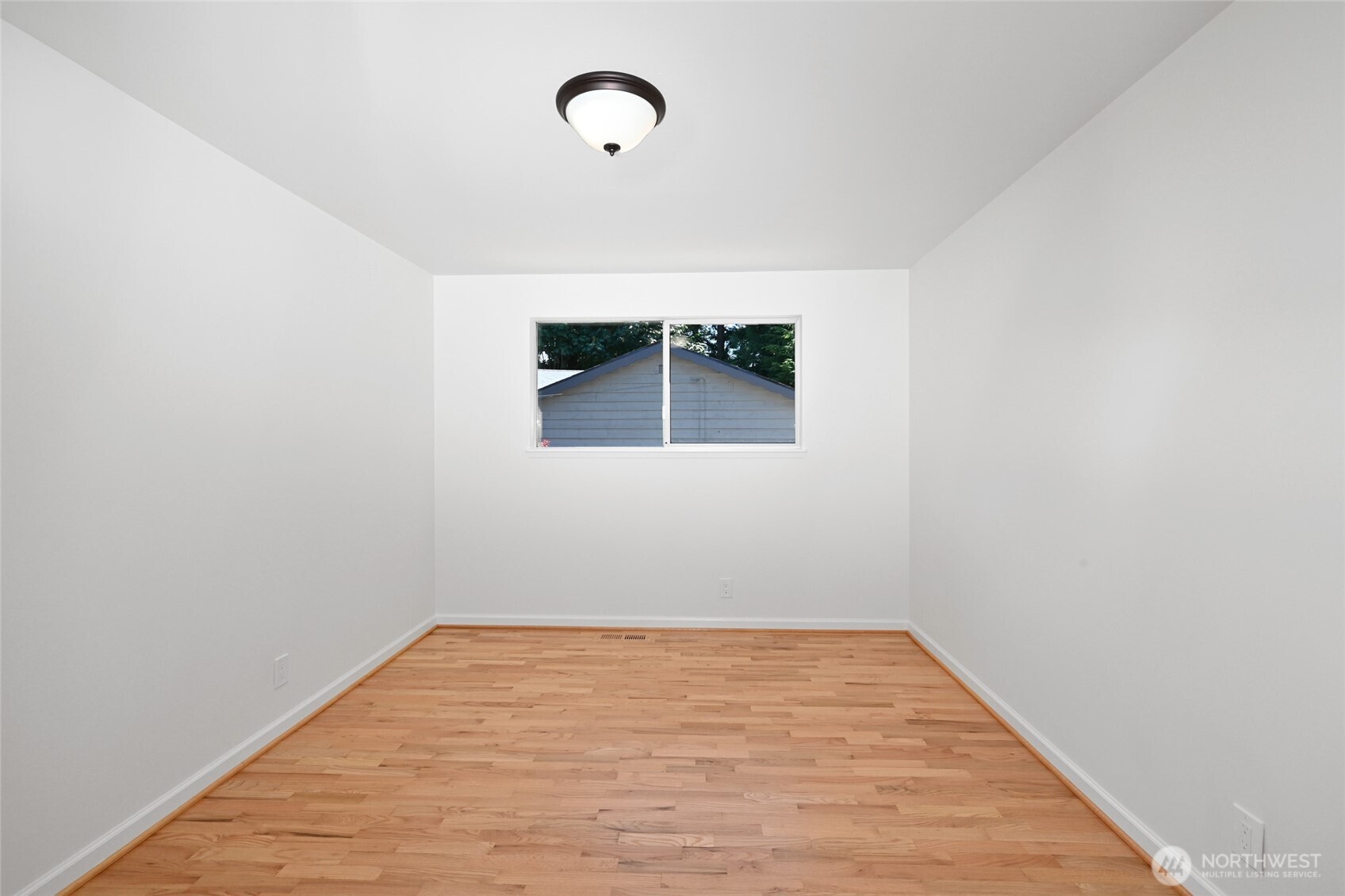 305 Nw 198th Street Property Photo 29