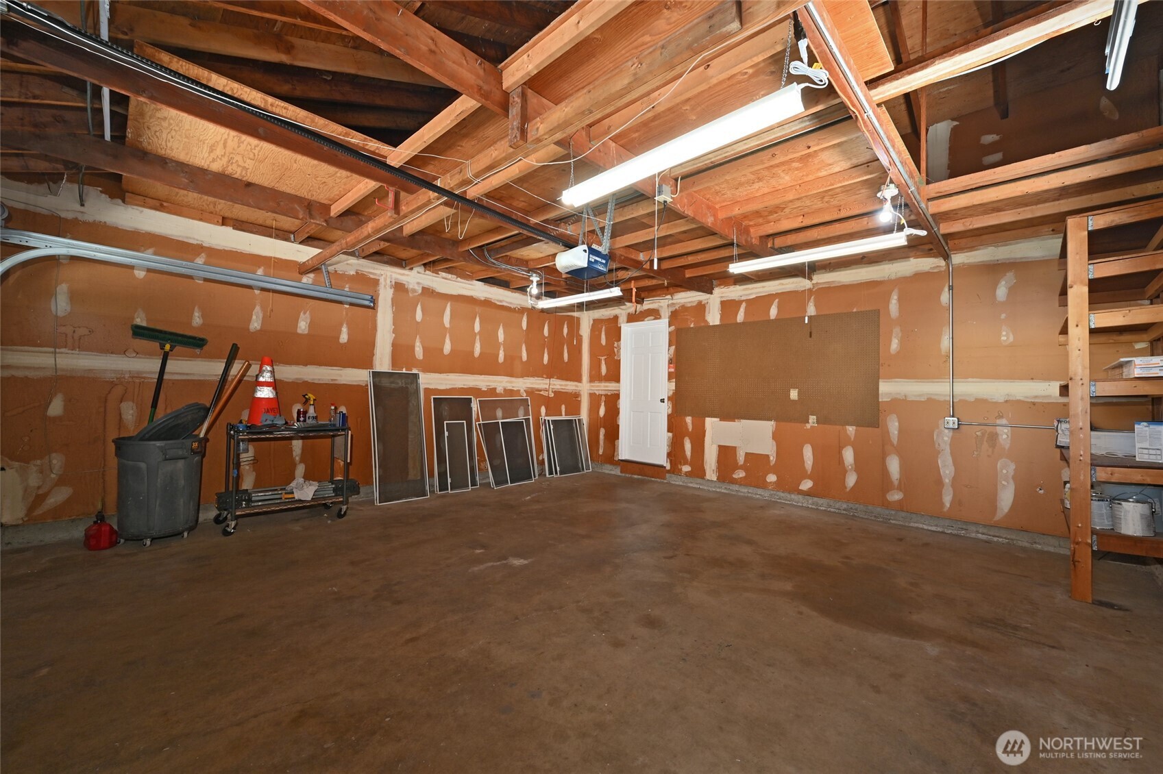 305 Nw 198th Street Property Photo 32