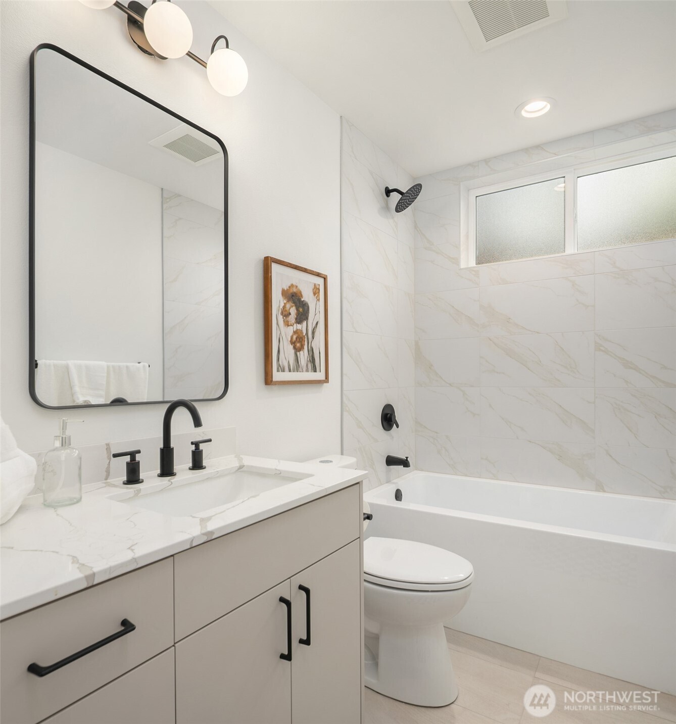 2538 14th Avenue B Property Photo 6