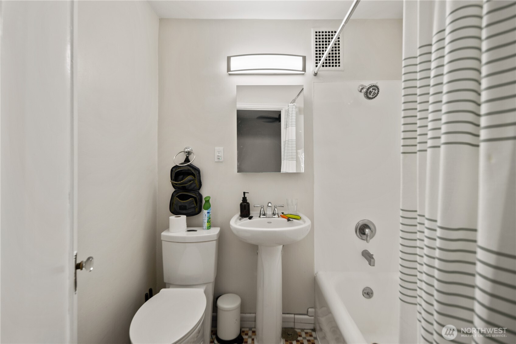 625 4th Avenue Property Photo 10
