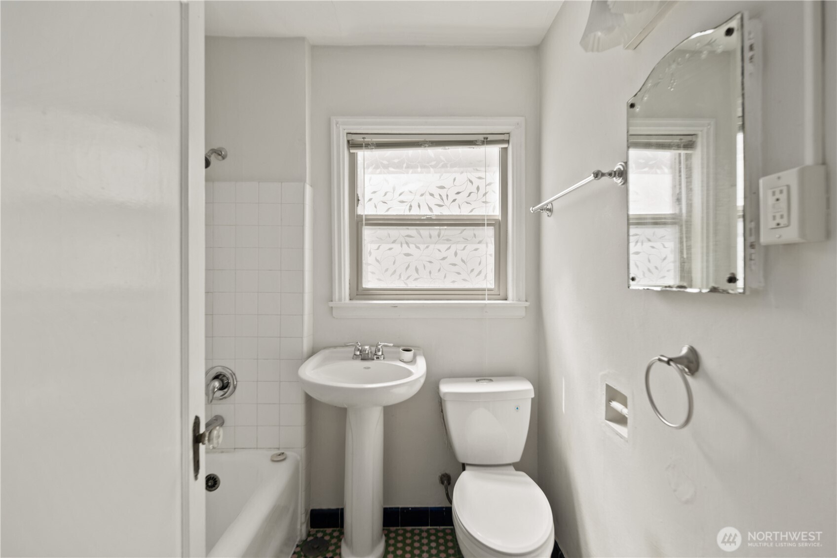 625 4th Avenue Property Photo 19