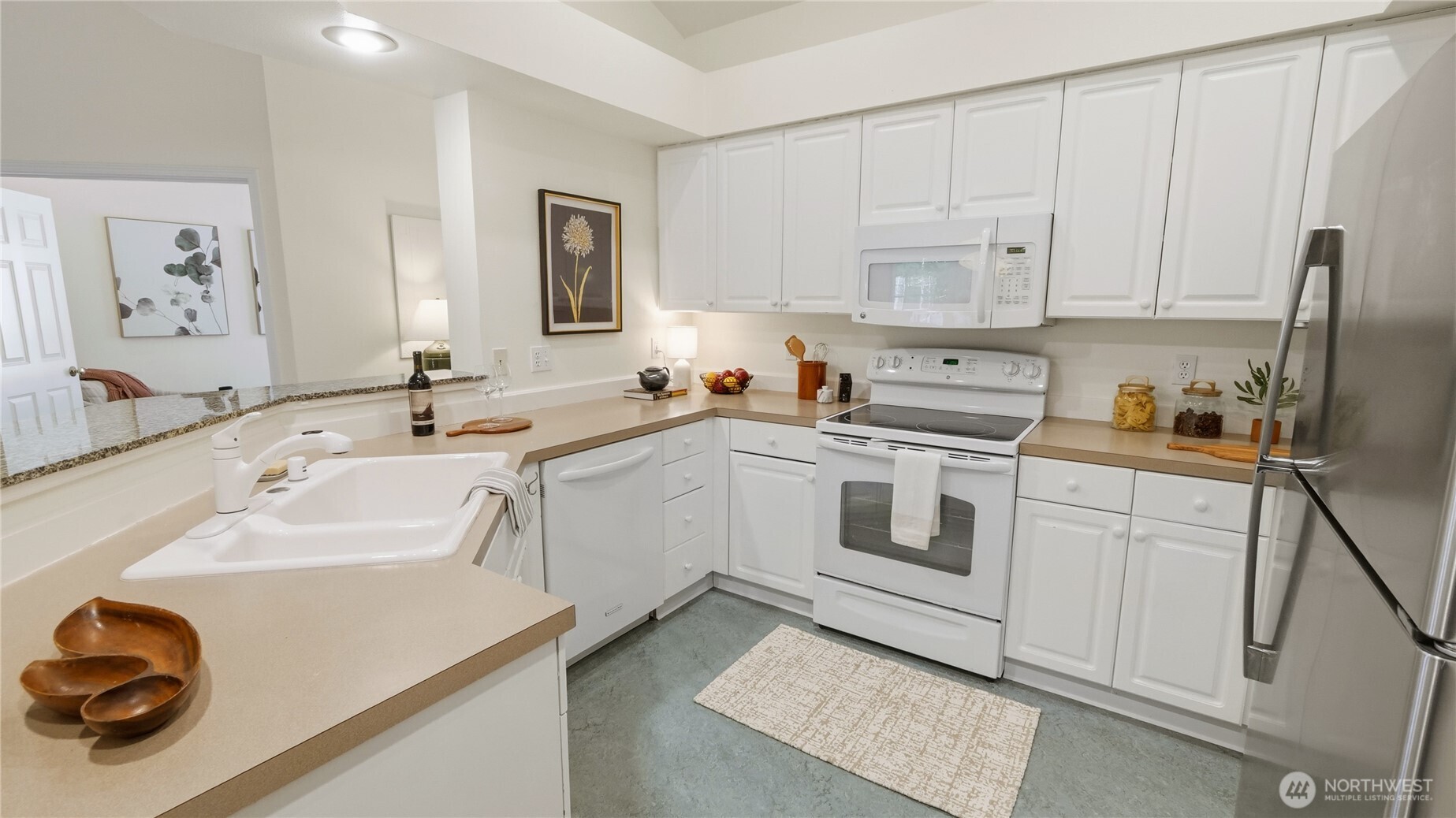 424 228th Street H203 Property Photo 13