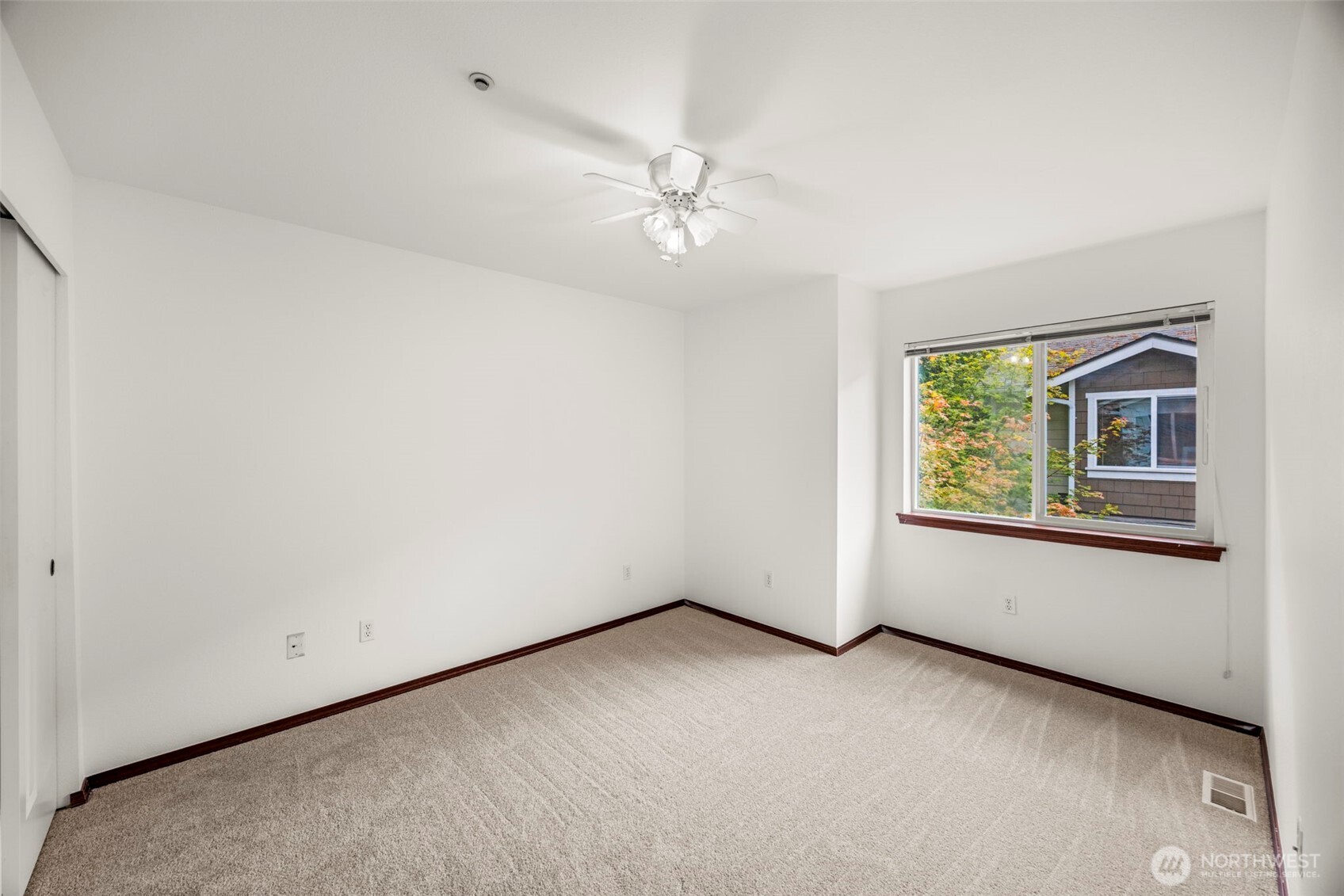 21622 11th Court Property Photo 24