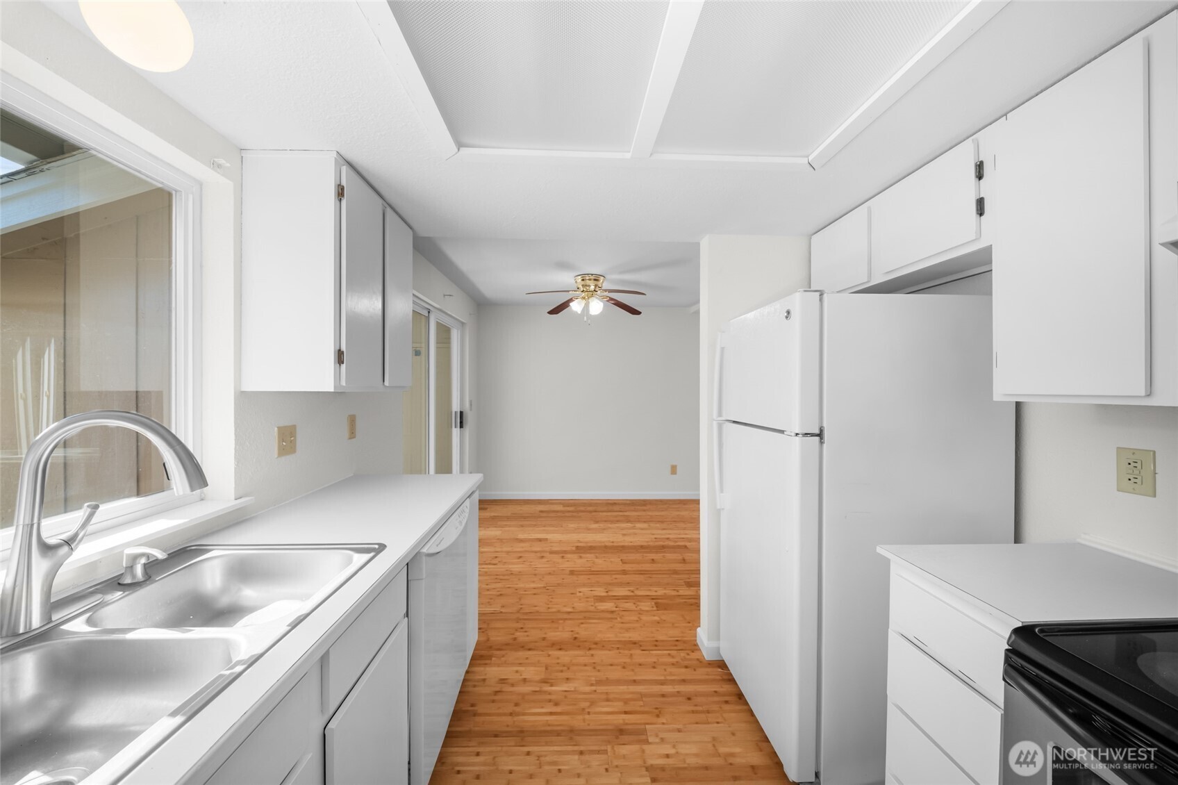 602 Malibu Drive Property Photo 15