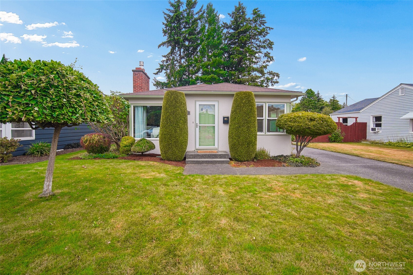 1712 D Street Property Photo 1