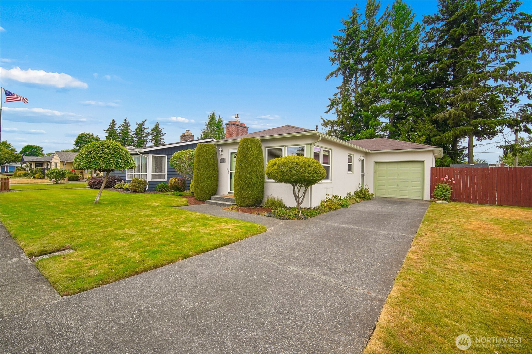 1712 D Street Property Photo 2