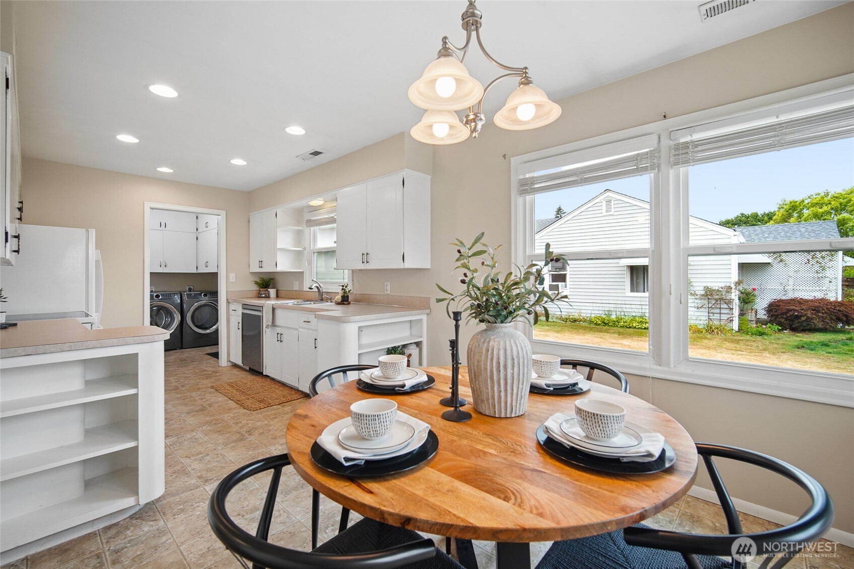 1712 D Street Property Photo 12