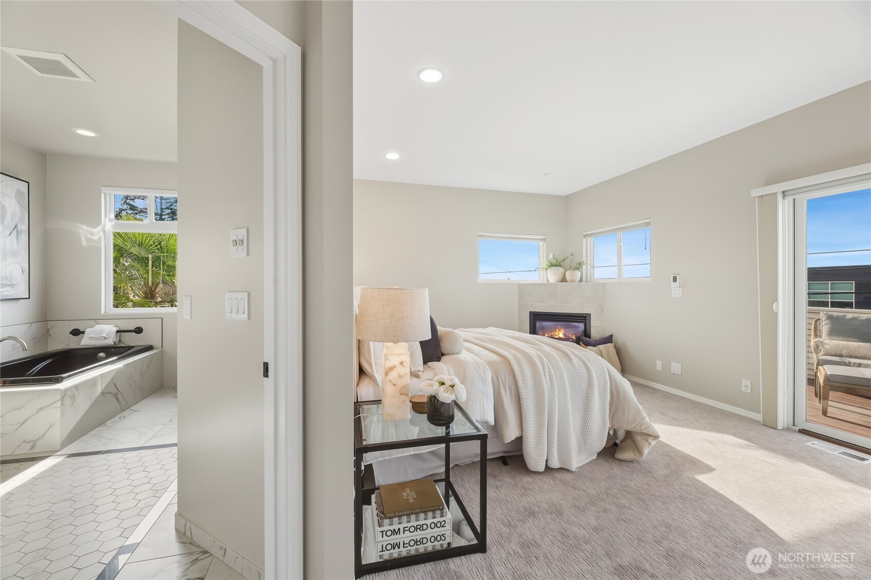 5064 Beach Drive Property Photo 19