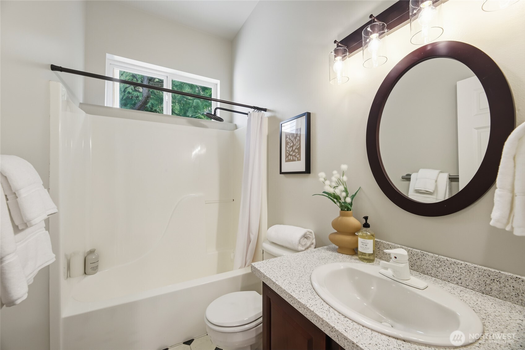 5064 Beach Drive Property Photo 22