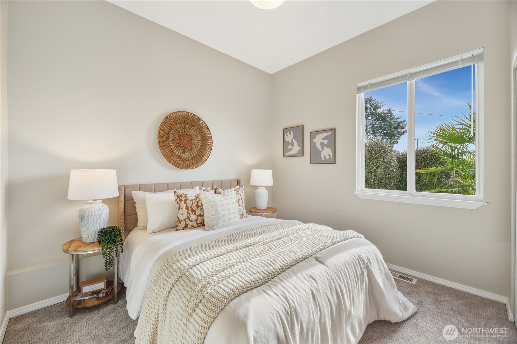 5064 Beach Drive Property Photo 23