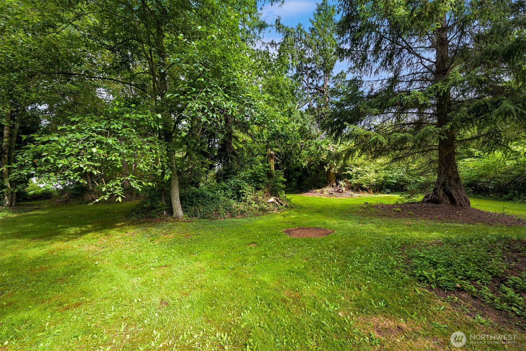 3053 Haxton Way Property Photo 17