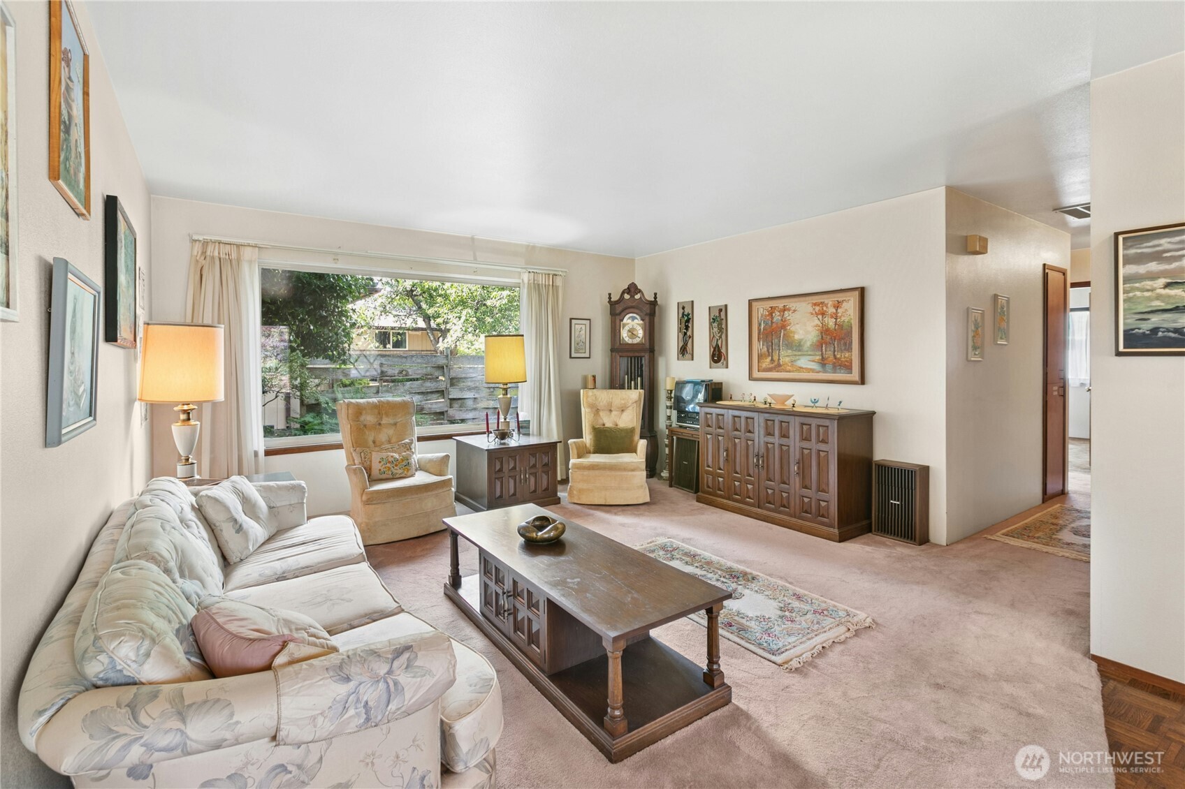 1643 Ne Sumner Drive Property Photo 4