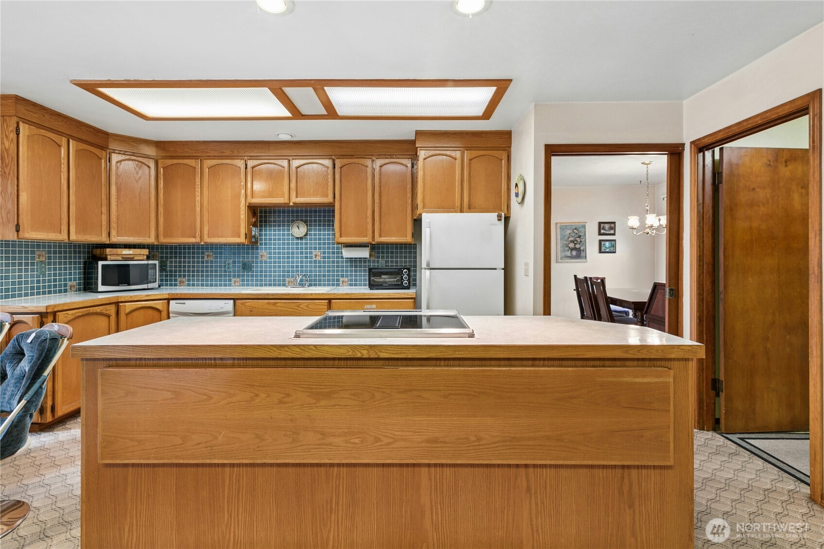 1643 Ne Sumner Drive Property Photo 11