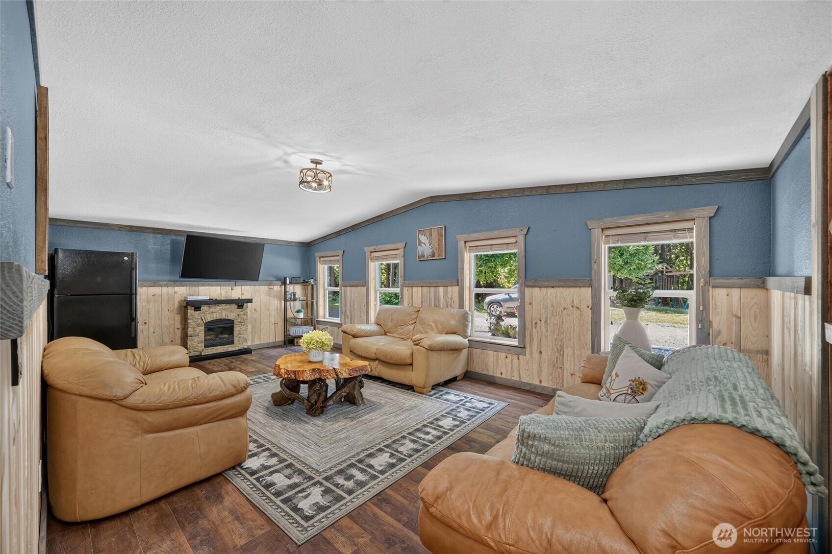 3695 Grandview Road Property Photo 16