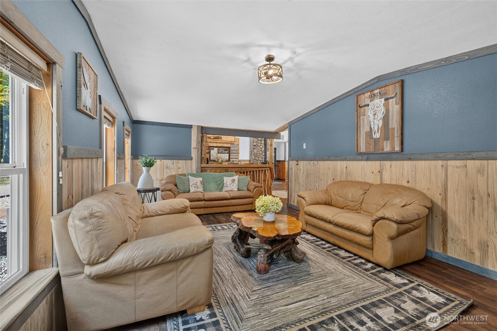 3695 Grandview Road Property Photo 17