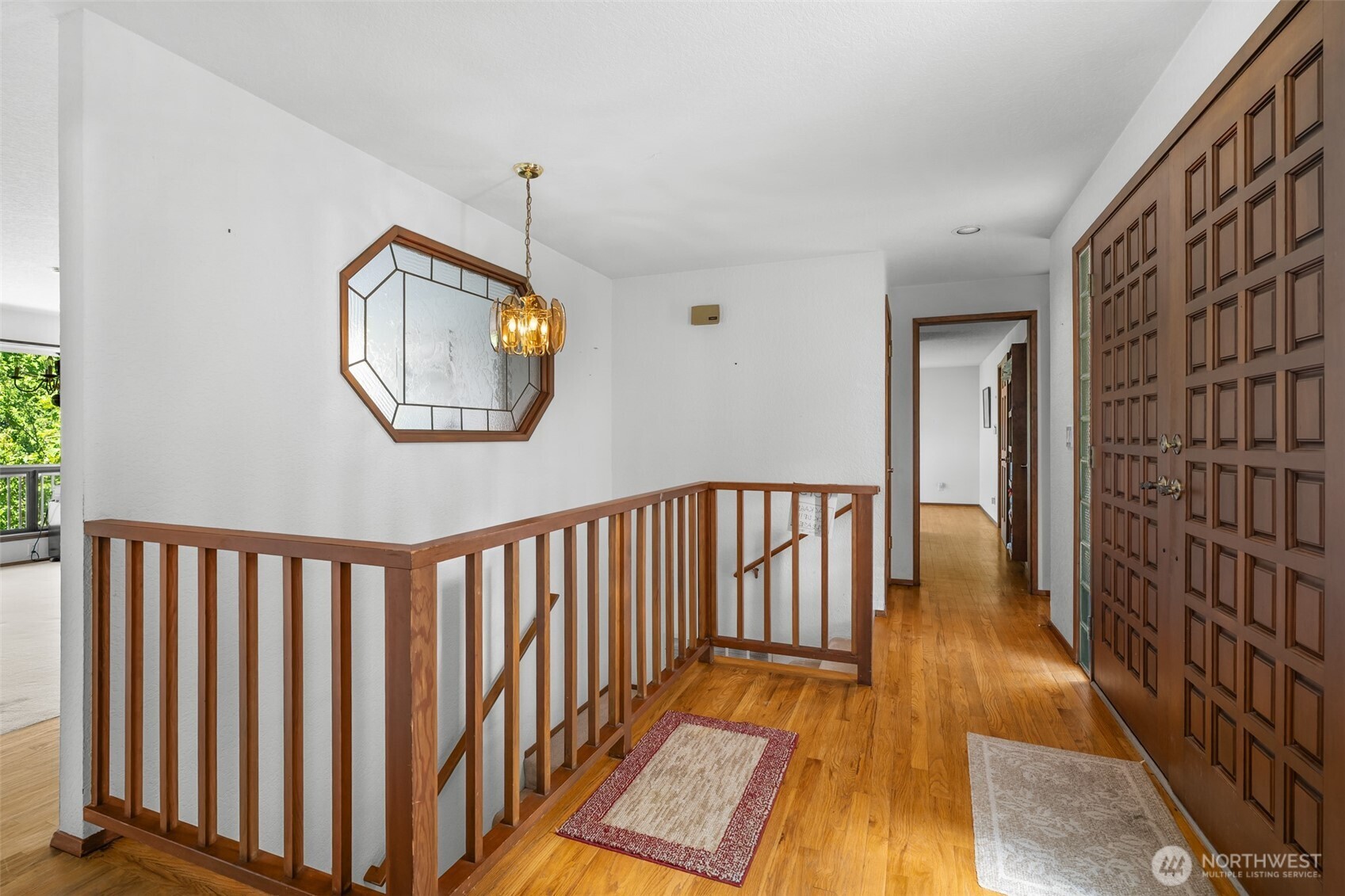 602 S 288th Lane Property Photo 8