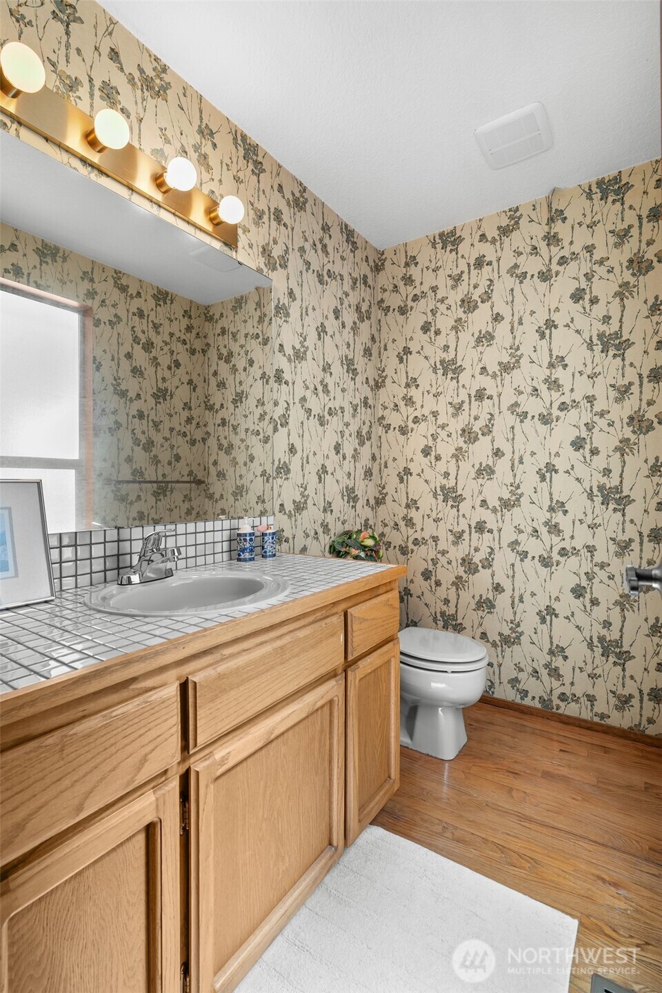 602 S 288th Lane Property Photo 20