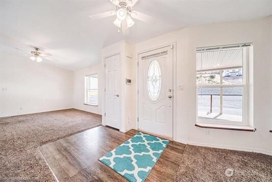 202 Airport Way Property Photo 8