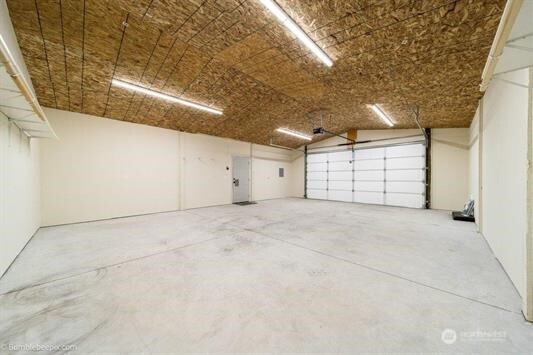 202 Airport Way Property Photo 26