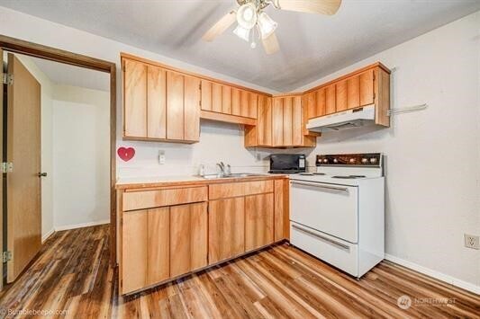202 Airport Way Property Photo 33