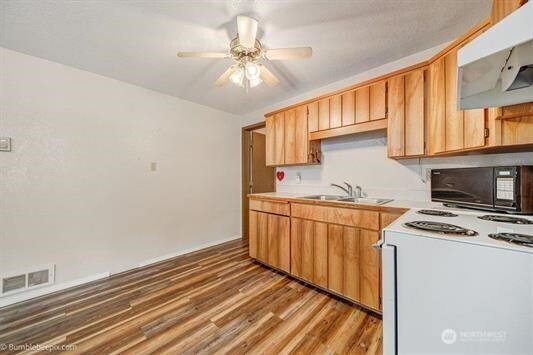 202 Airport Way Property Photo 35