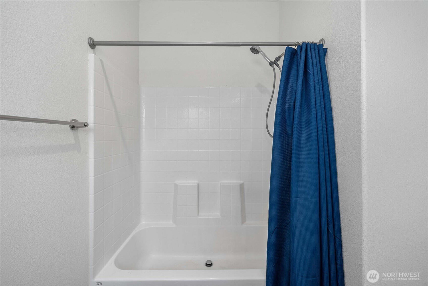 16507 Suntree Court Property Photo 23