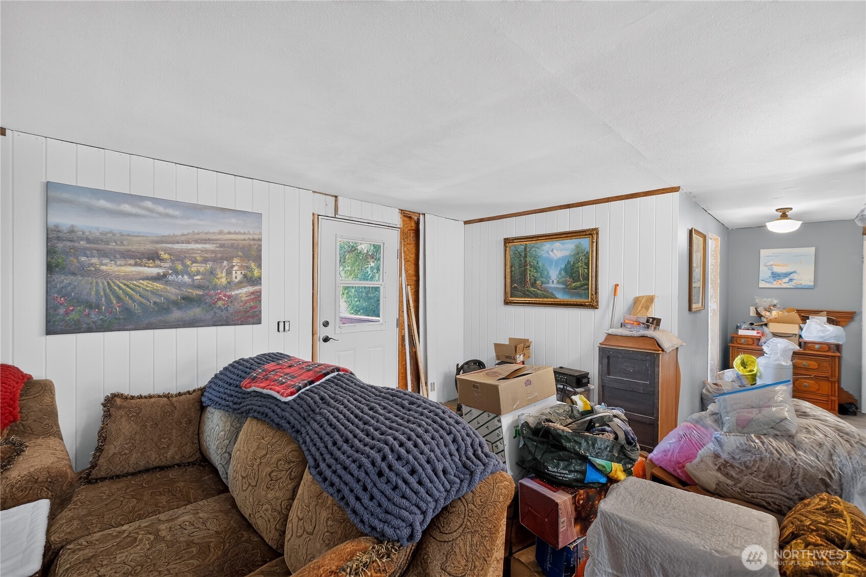 2322 Umptanum Road Property Photo 9