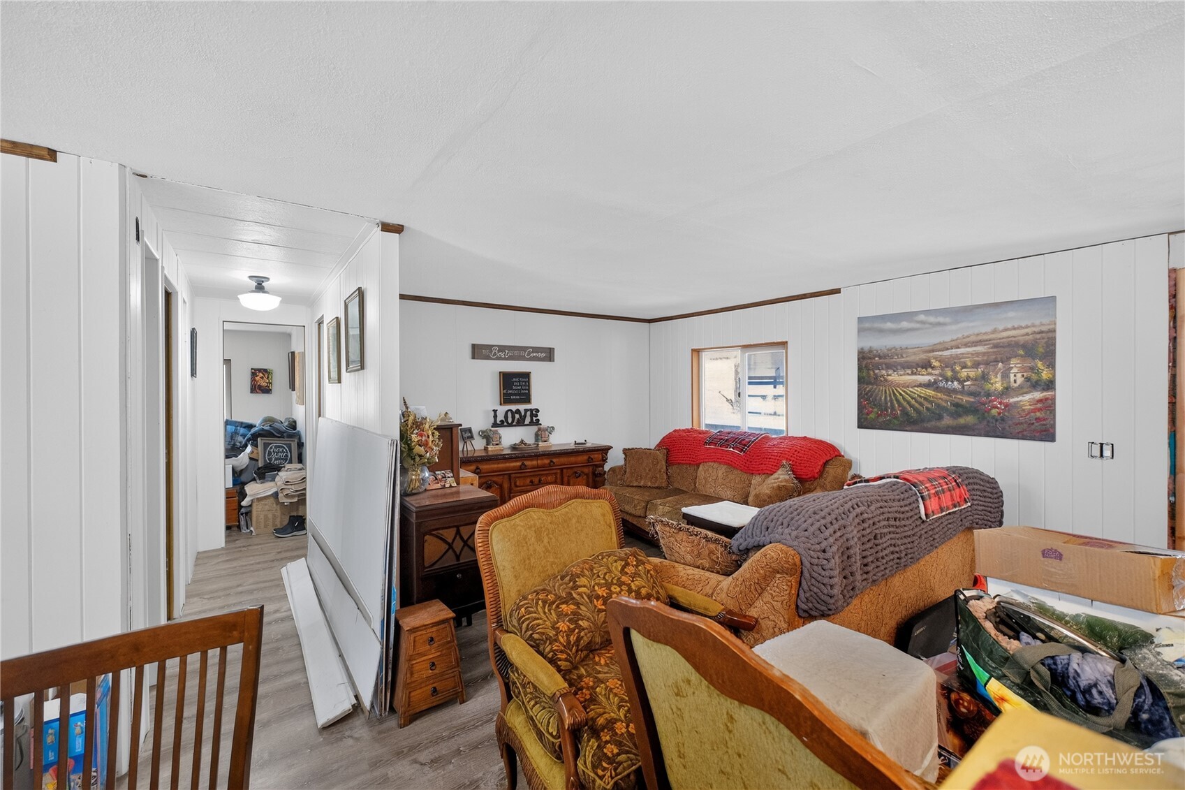 2322 Umptanum Road Property Photo 11