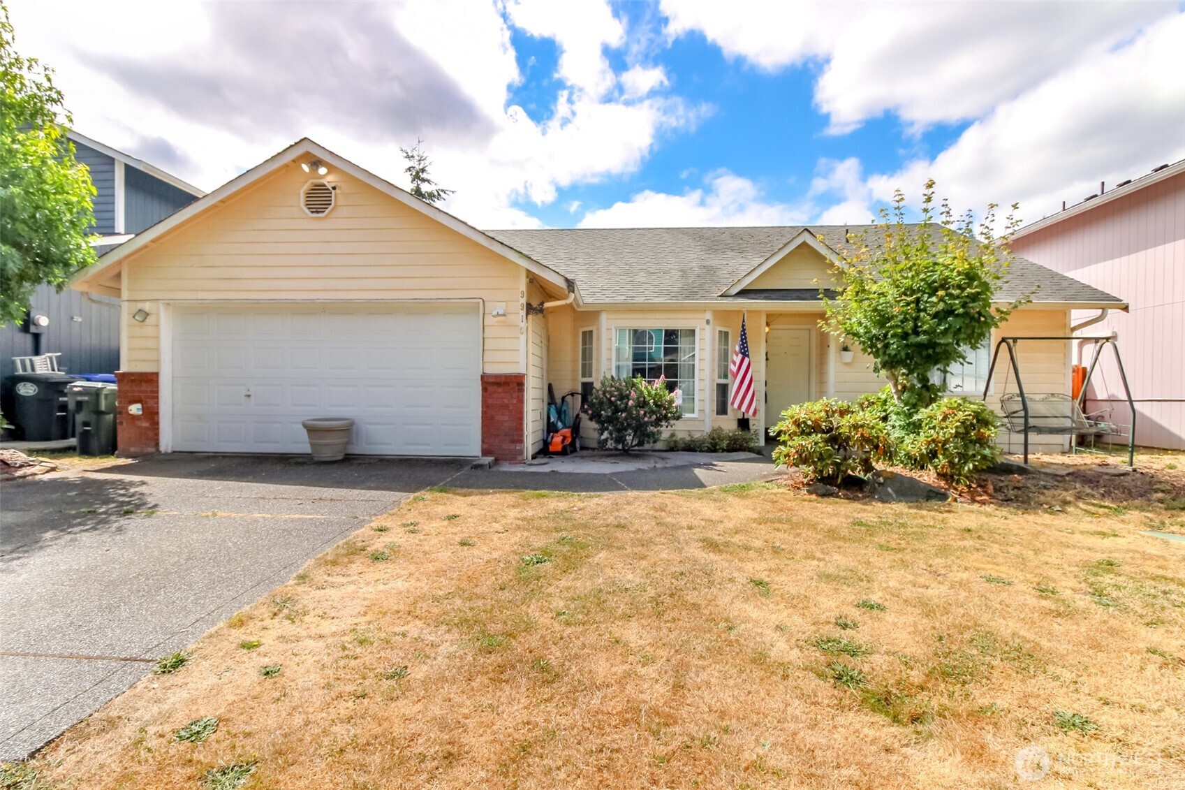 9910 140th Street Ct Property Photo 1