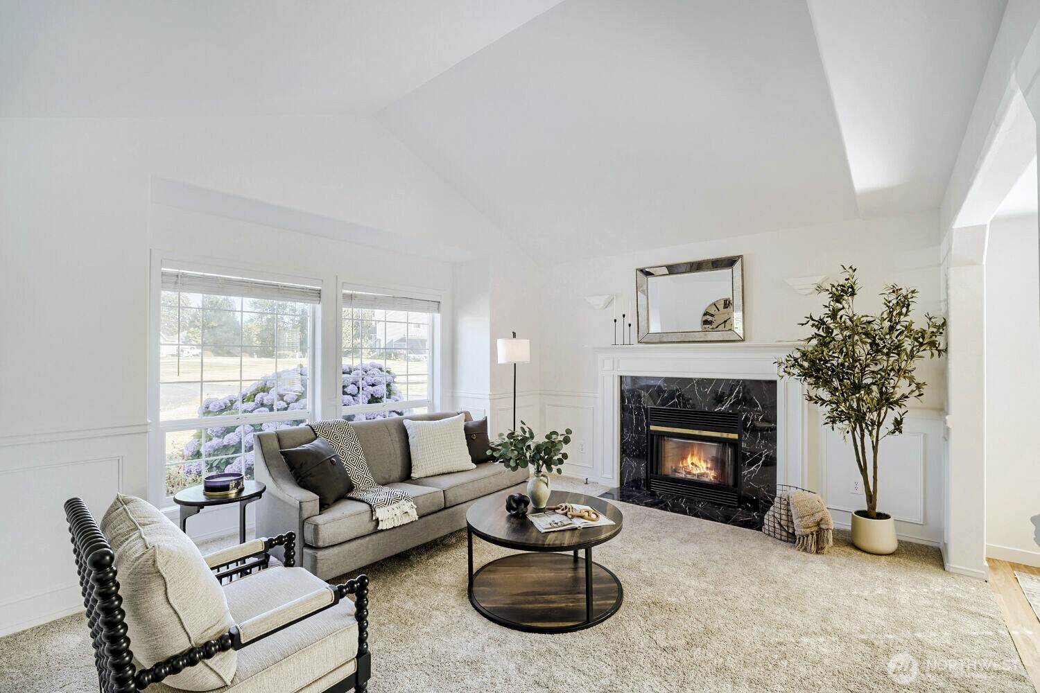 18608 117th Avenue Property Photo 3