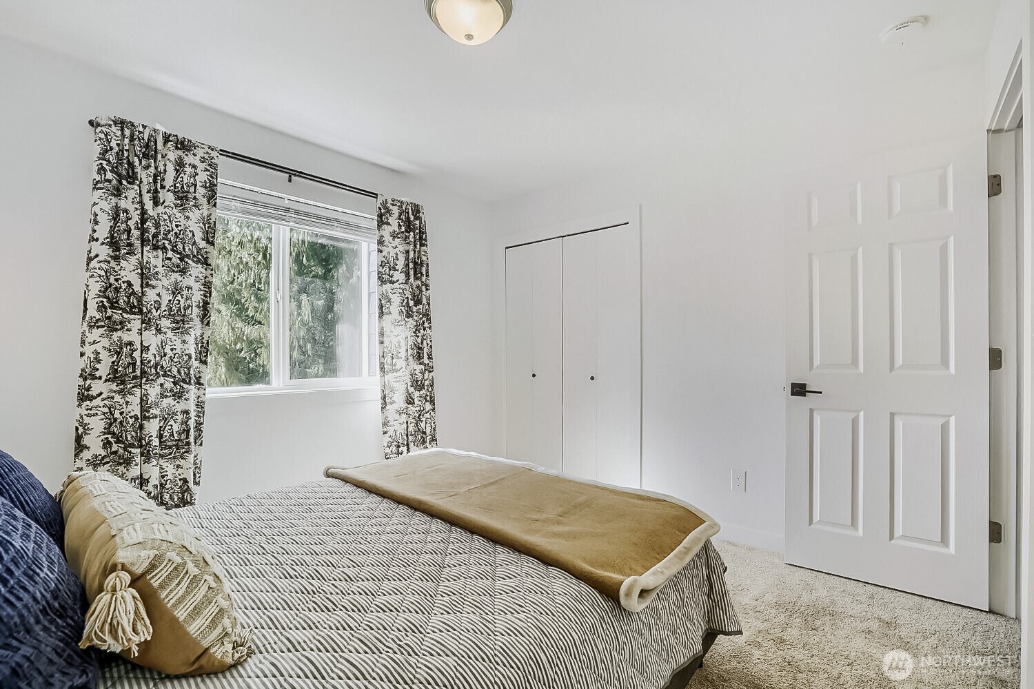 18608 117th Avenue Property Photo 22