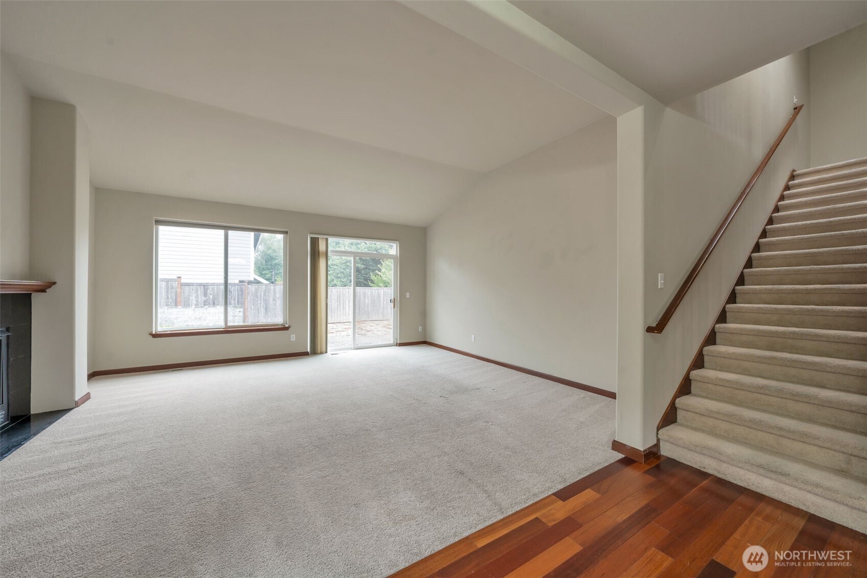 8527 29th Way Property Photo 5