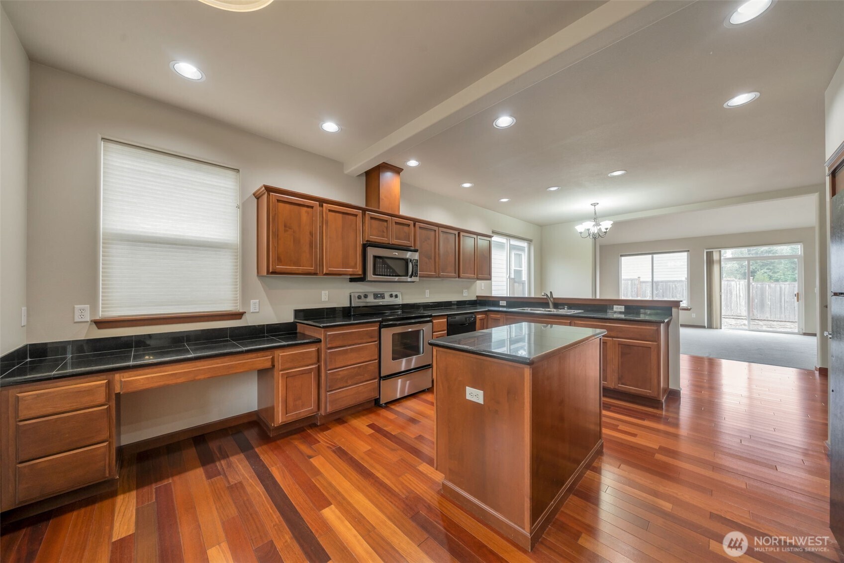 8527 29th Way Property Photo 11